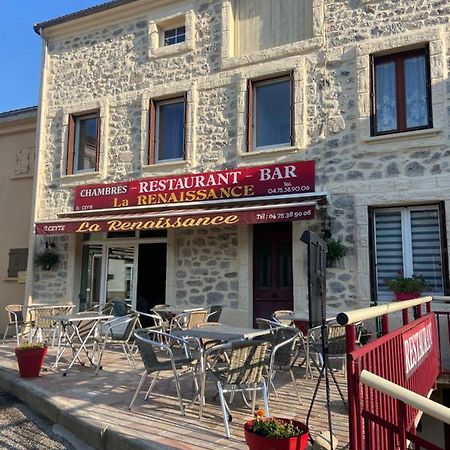 Hotel Restaurant La Renaissance Saint-Cirgues-en-Montagne Esterno foto